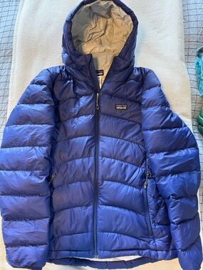 Patagonia women’s down jacket